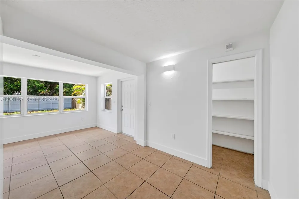 7490 NW 23rd St #0 Sunrise, FL 33313
