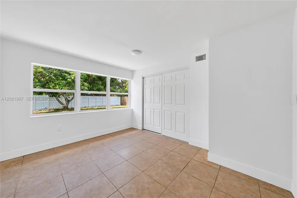 7490 NW 23rd St #0 Sunrise, FL 33313
