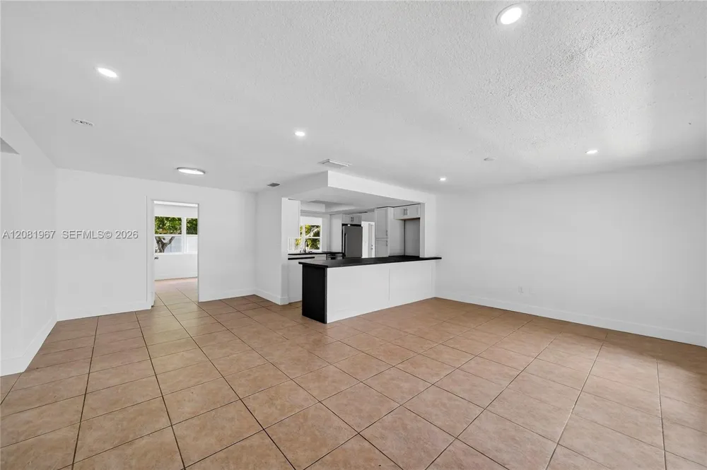 7490 NW 23rd St #0 Sunrise, FL 33313