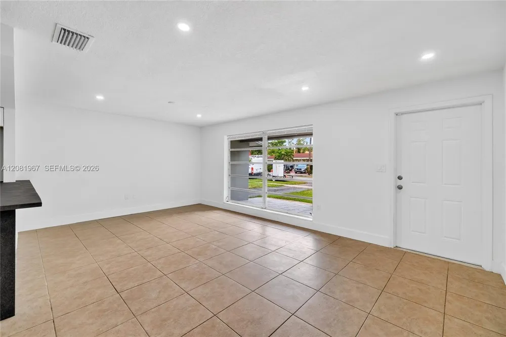 7490 NW 23rd St #0 Sunrise, FL 33313