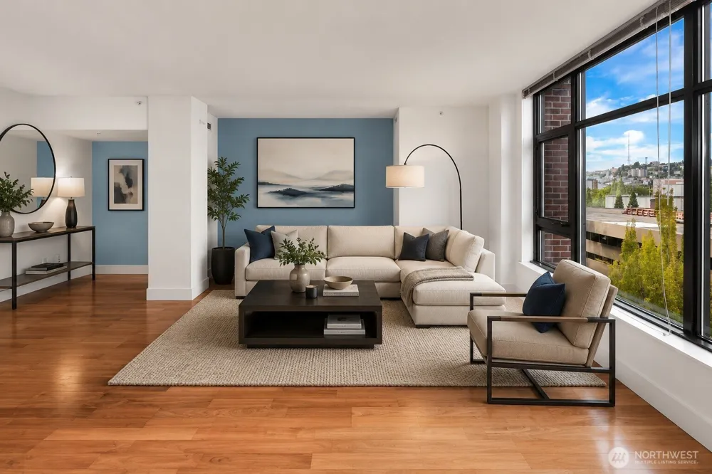 2911 2nd Avenue #902 Seattle, WA 98121
