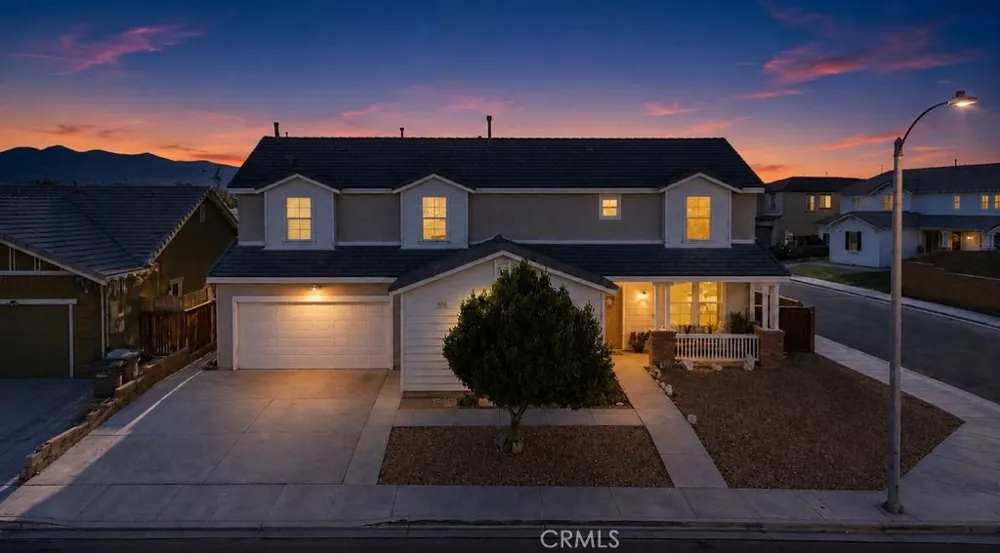 8578 Glendora Hesperia, CA 92344