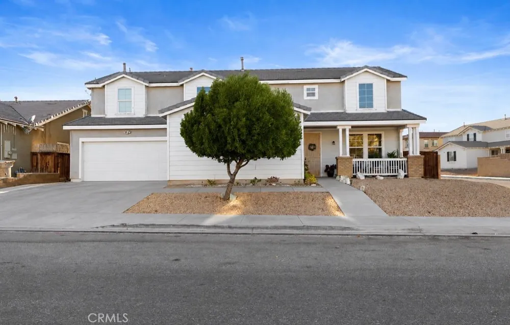 8578 Glendora Hesperia, CA 92344