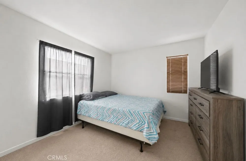 8578 Glendora Hesperia, CA 92344