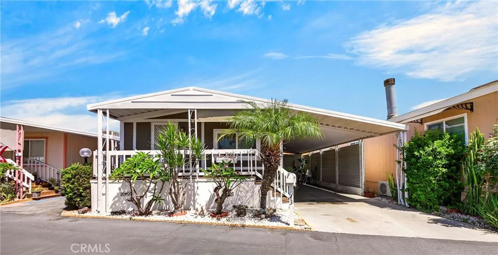 12550 E Carson Street #43 Hawaiian Gardens, CA 90716