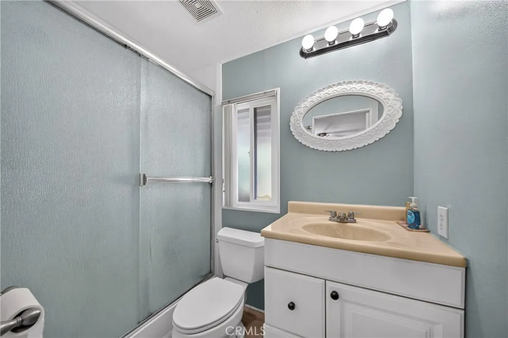 12550 E Carson Street #43 Hawaiian Gardens, CA 90716