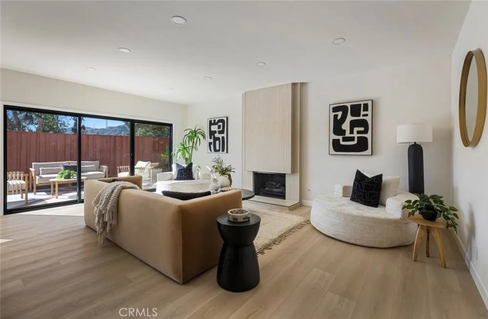 5714 Alder Ridge Drive La Canada Flintridge, CA 91011