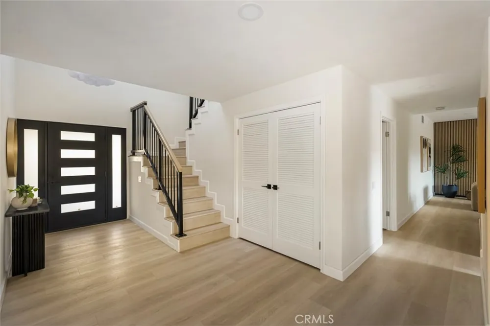 5714 Alder Ridge Drive La Canada Flintridge, CA 91011