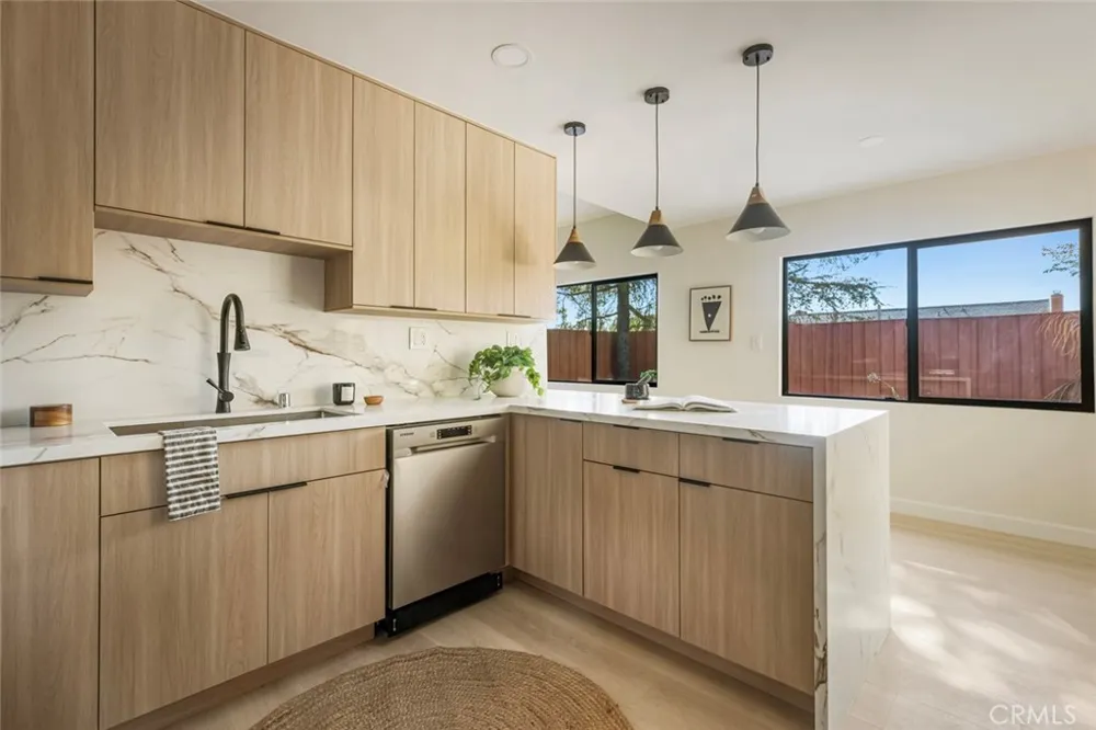 5714 Alder Ridge Drive La Canada Flintridge, CA 91011