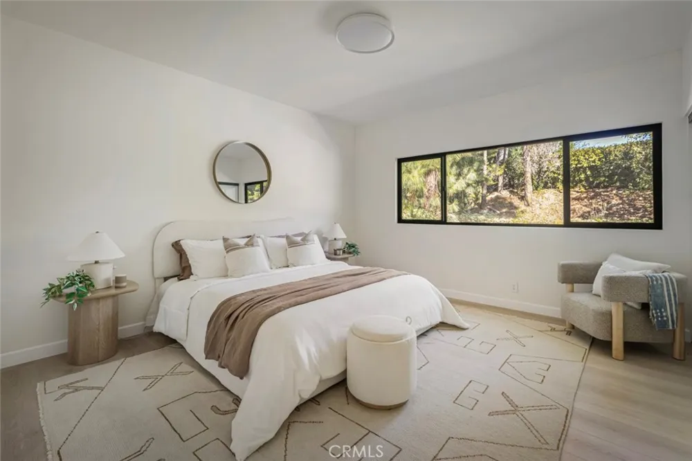 5714 Alder Ridge Drive La Canada Flintridge, CA 91011