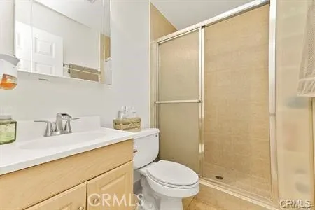 23021 Saticoy West Hills, CA 91304