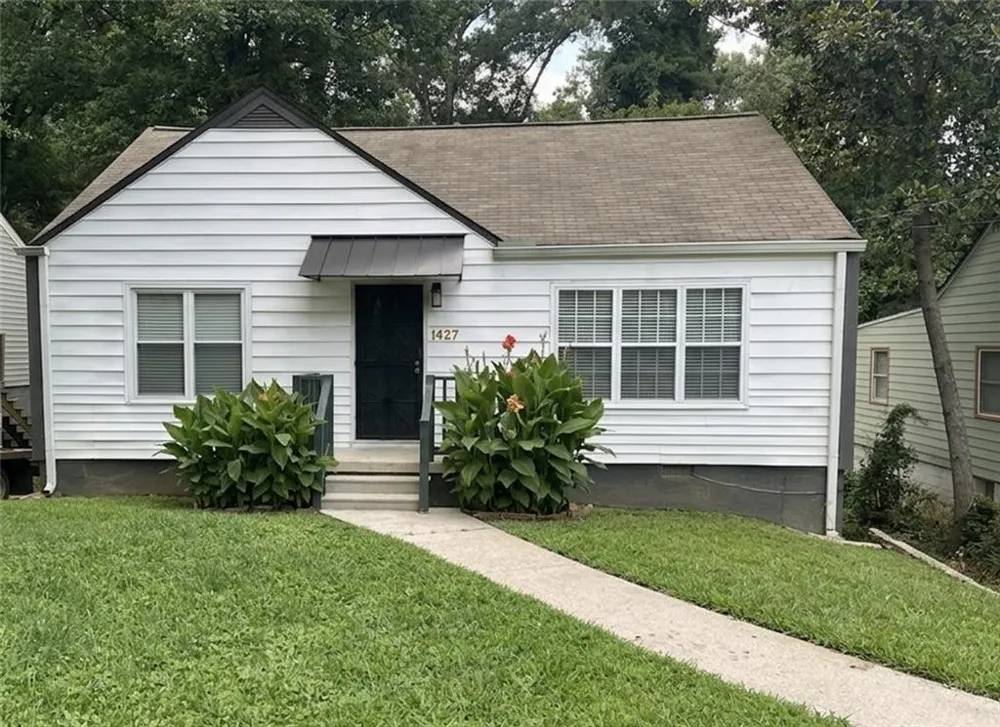 1427 Westmont Road SW Atlanta, GA 30311
