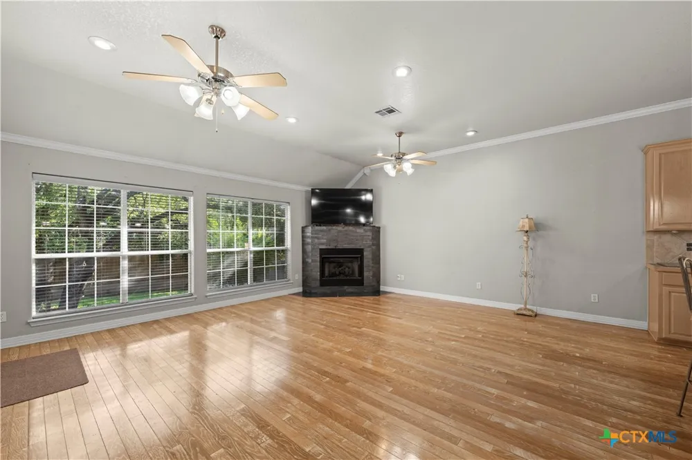 700 Pioneer Trail Harker Heights, TX 76548