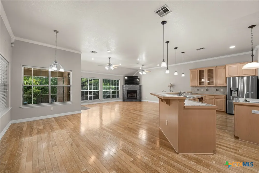 700 Pioneer Trail Harker Heights, TX 76548