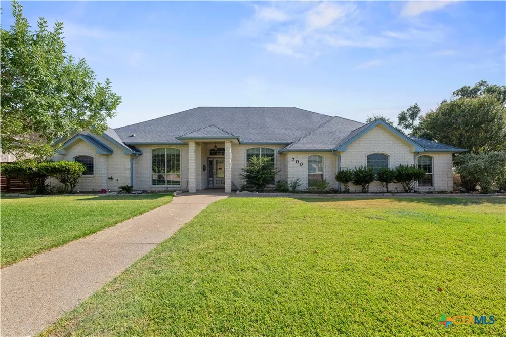 700 Pioneer Trail Harker Heights, TX 76548