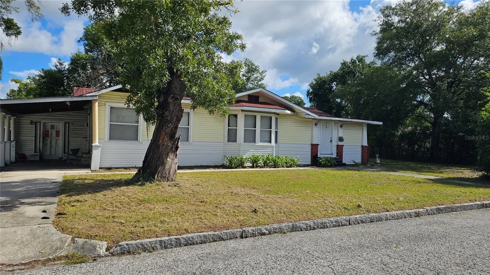 6802 NAVIN AVENUE Tampa, FL 33604