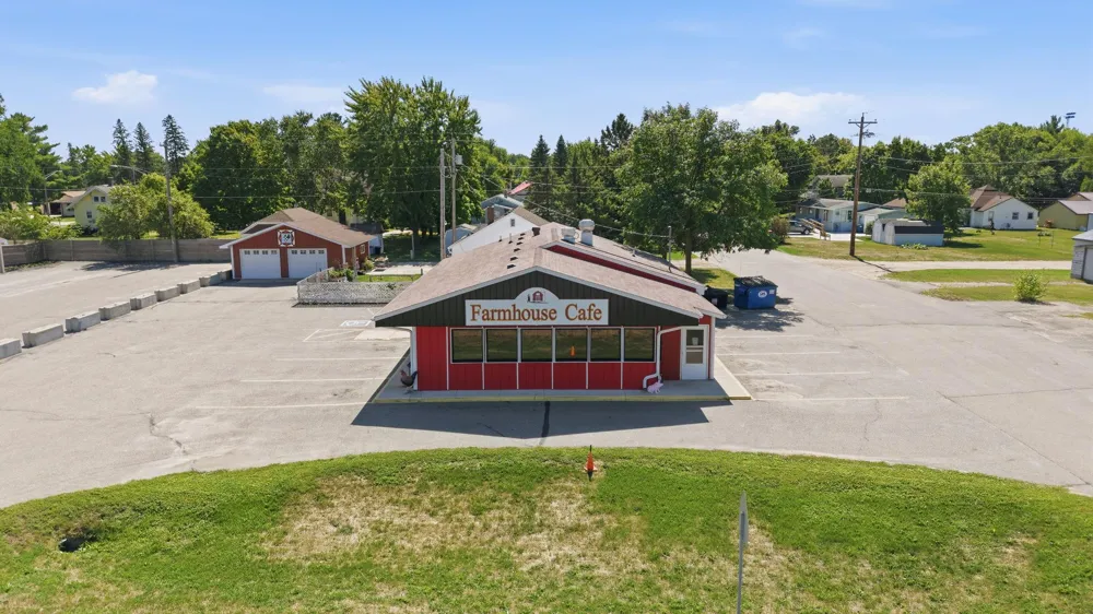 409 US-71 W Clarissa, MN 56440