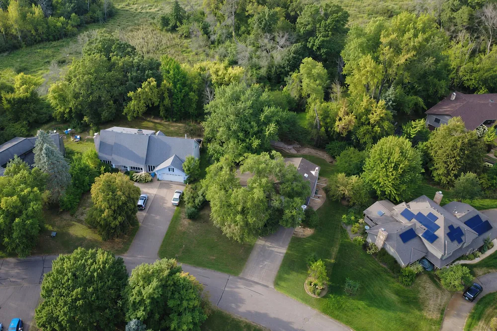 20 Deer Hills Drive North Oaks, MN 55127