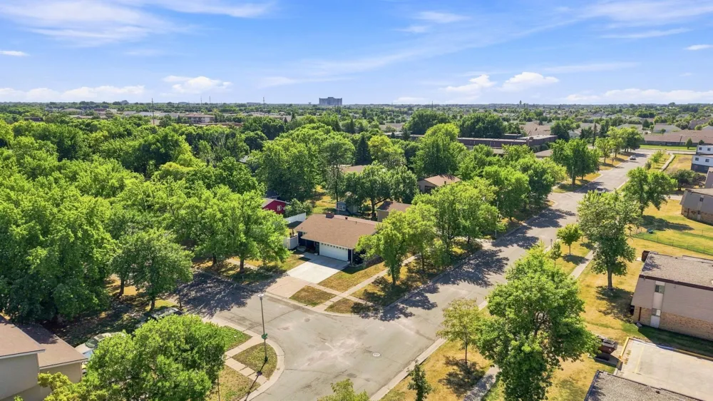 201 11th Avenue E West Fargo, ND 58078