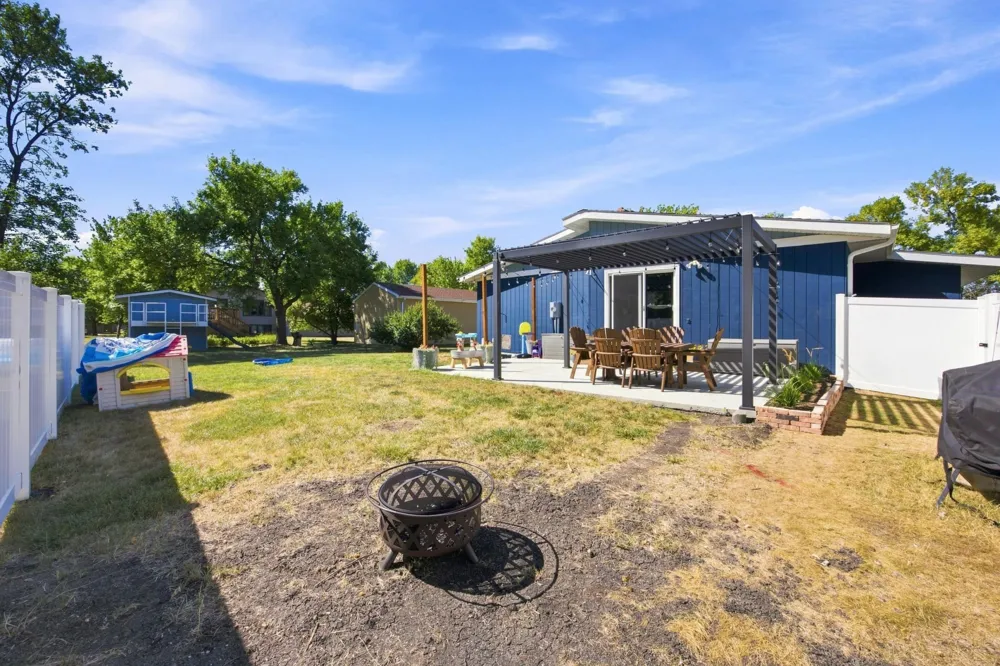 201 11th Avenue E West Fargo, ND 58078