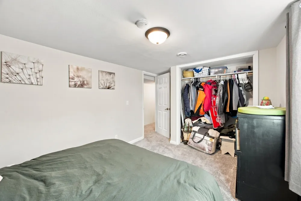 201 11th Avenue E West Fargo, ND 58078