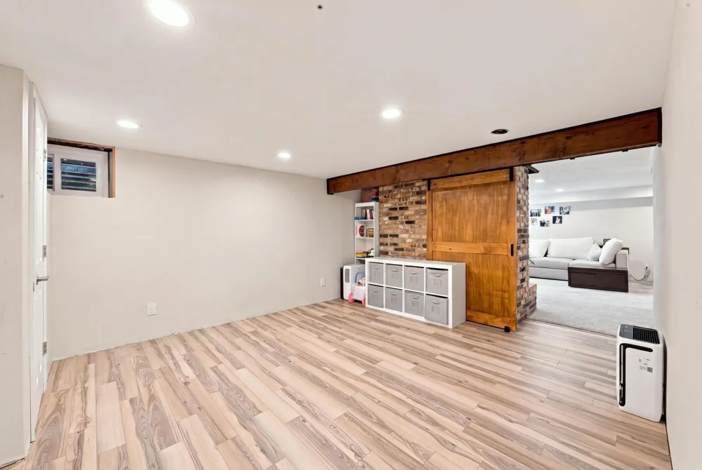 201 11th Avenue E West Fargo, ND 58078