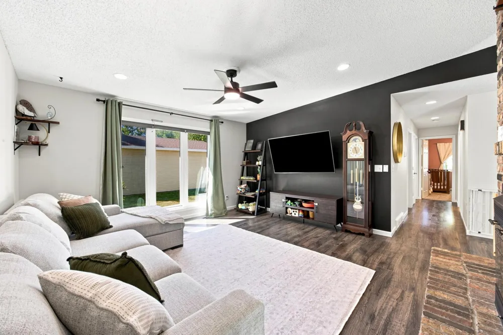 201 11th Avenue E West Fargo, ND 58078