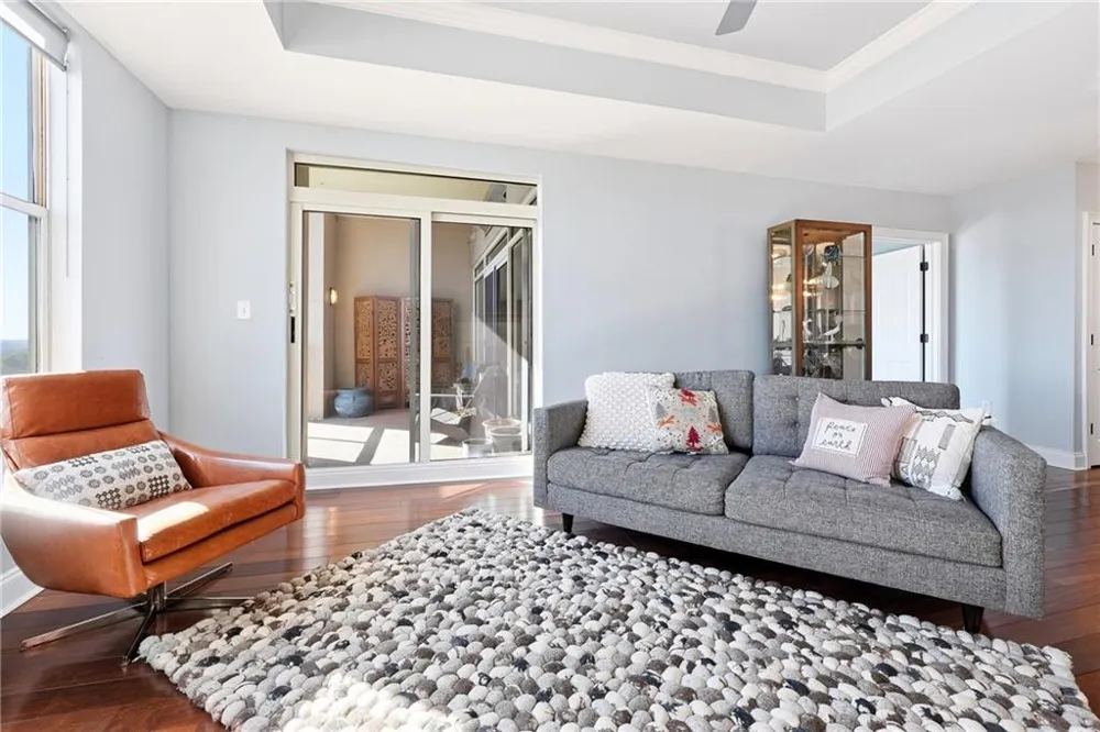 2881 Peachtree Road NE #902 Atlanta, GA 30305