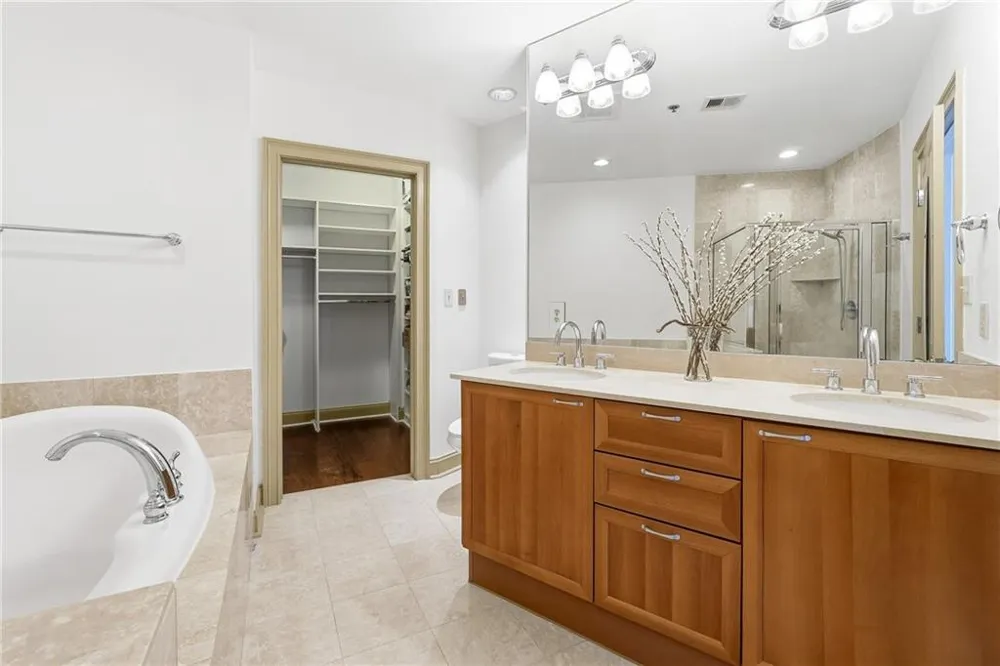 2881 Peachtree Road NE #902 Atlanta, GA 30305