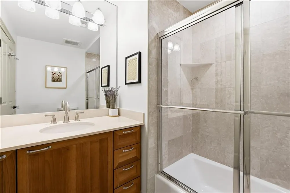 2881 Peachtree Road NE #902 Atlanta, GA 30305