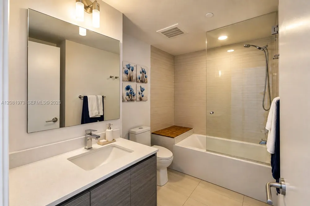 460 NE 28th St #2806 Miami, FL 33137