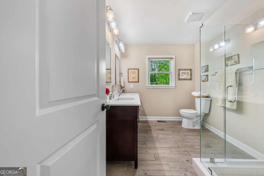 810 Benson ST Hartwell, GA 30643