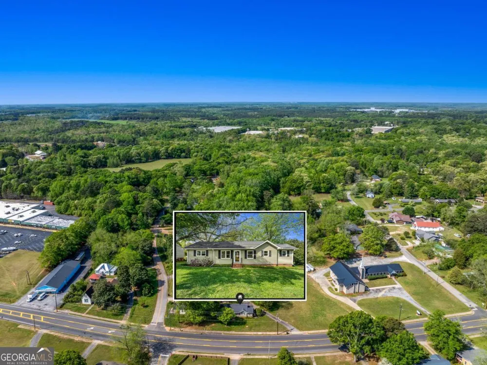 810 Benson ST Hartwell, GA 30643