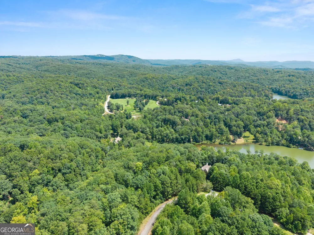 150 Lake Ridge TRL Baldwin, GA 30511