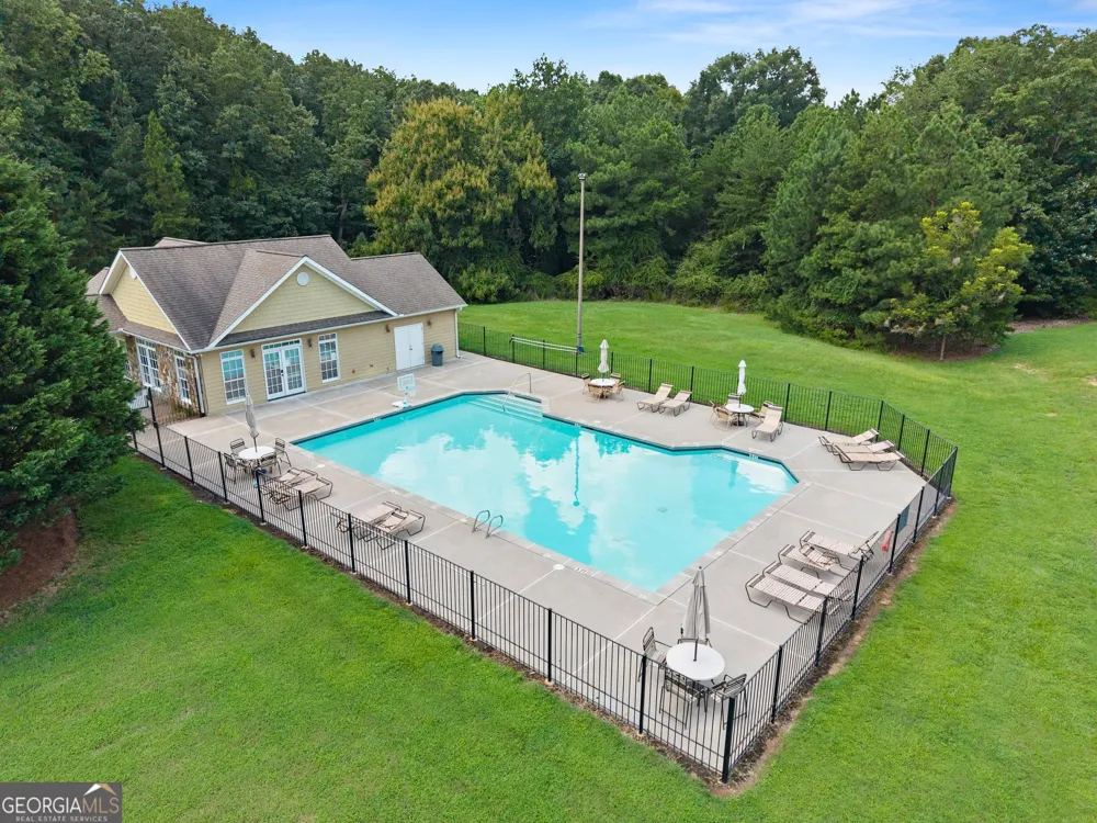 150 Lake Ridge TRL Baldwin, GA 30511