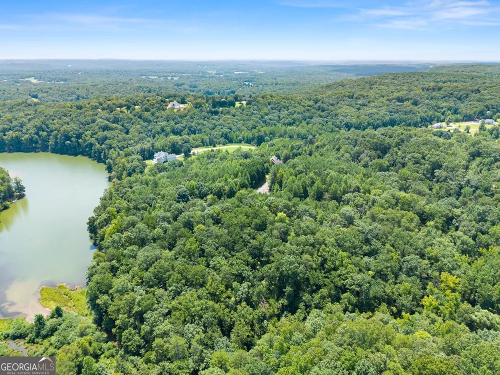 150 Lake Ridge TRL Baldwin, GA 30511