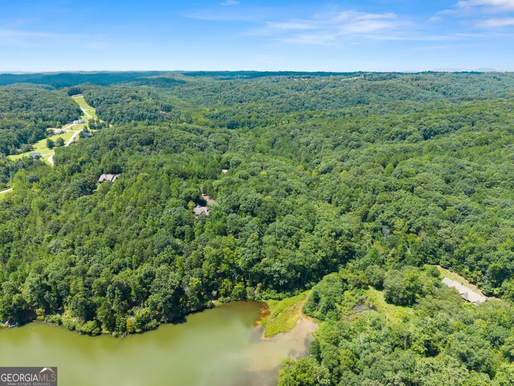 150 Lake Ridge TRL Baldwin, GA 30511