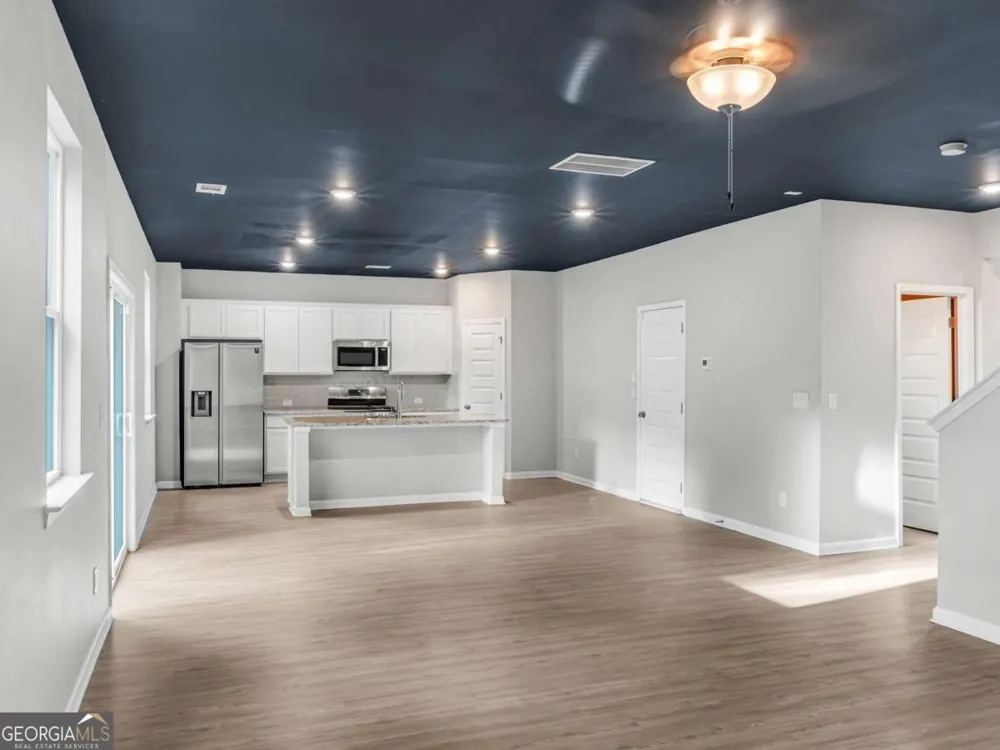 2054 Maplewood WAY Decatur, GA 30035