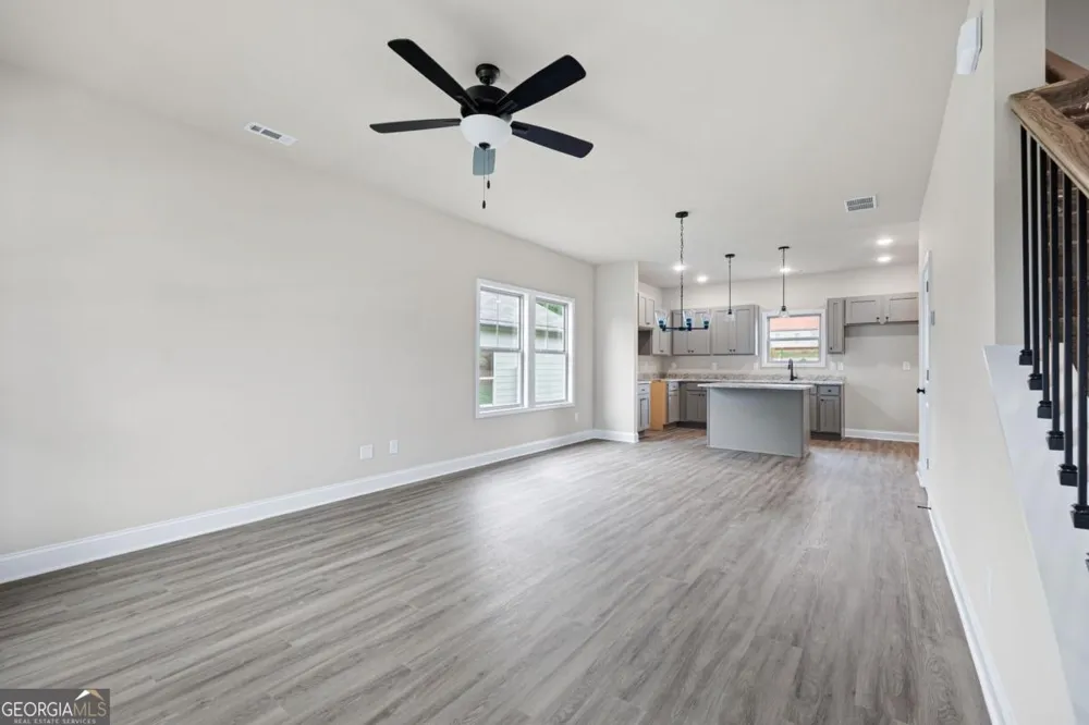 107 Winston WAY Carrollton, GA 30117