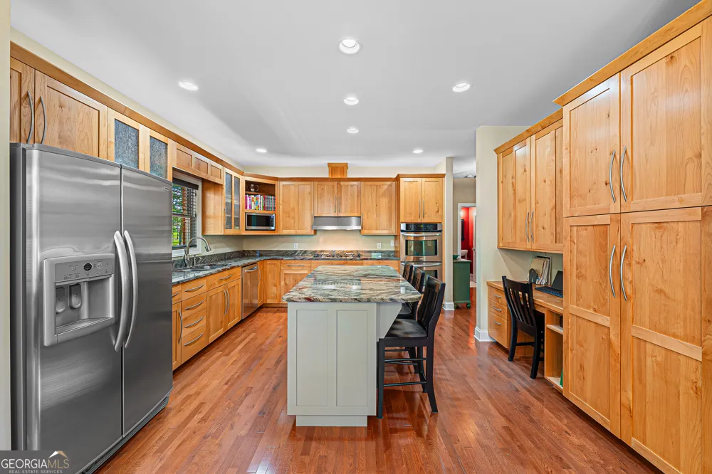 181 Ethridge WAY Hartwell, GA 30643