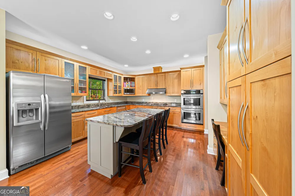 181 Ethridge WAY Hartwell, GA 30643