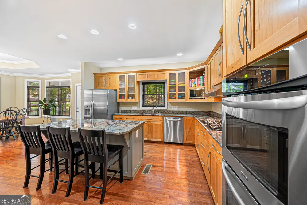 181 Ethridge WAY Hartwell, GA 30643