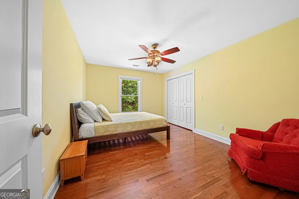 181 Ethridge WAY Hartwell, GA 30643
