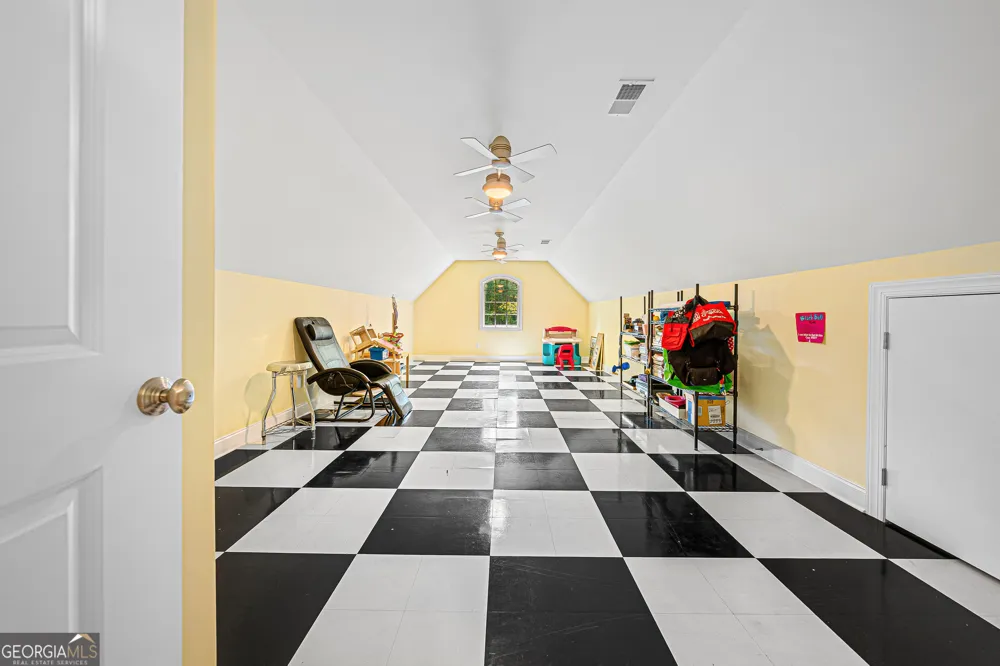 181 Ethridge WAY Hartwell, GA 30643
