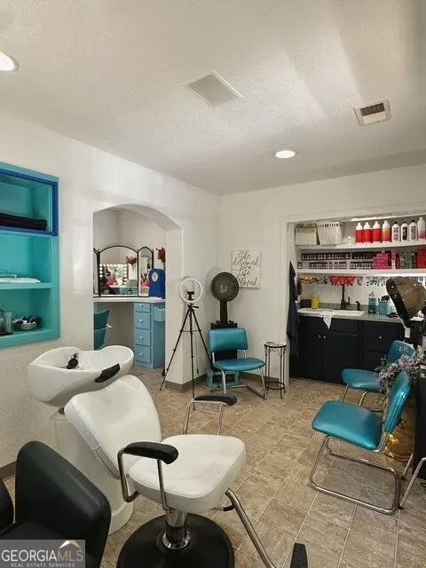 570 Lanier AVE E Fayetteville, GA 30214