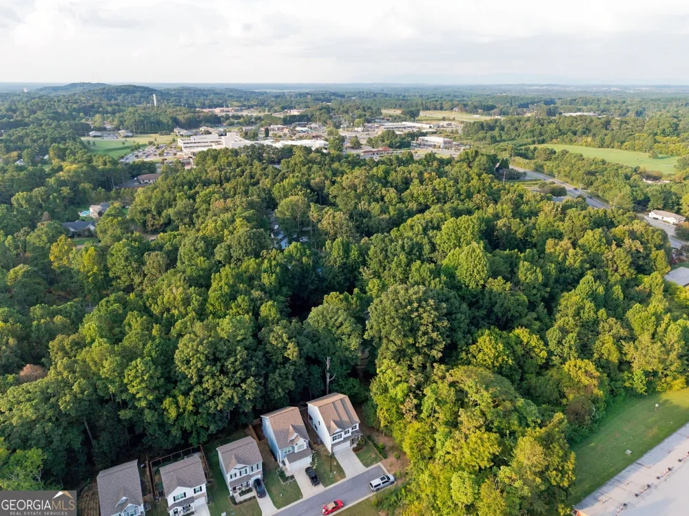 101 Waterside TRL Calhoun, GA 30701