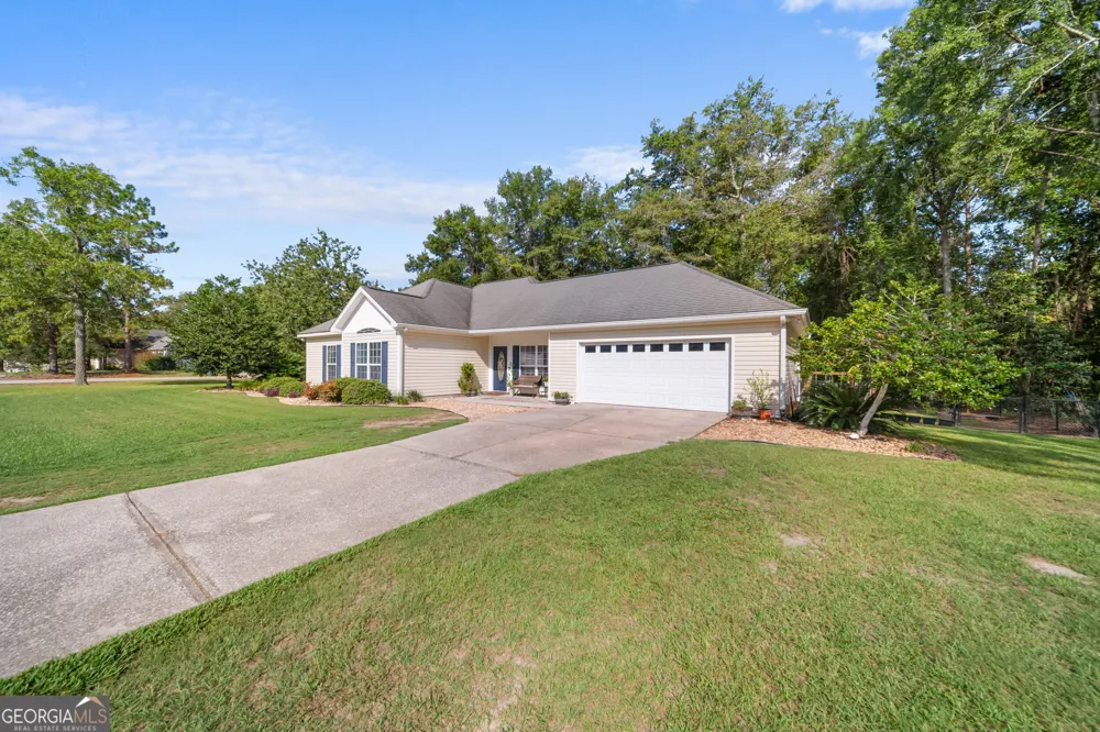 815 Bay Tree LN Statesboro, GA 30458