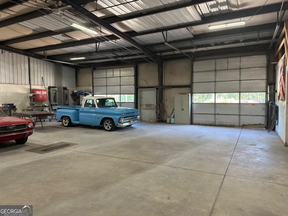 890 Sleepy Hollow RD Powder Springs, GA 30127
