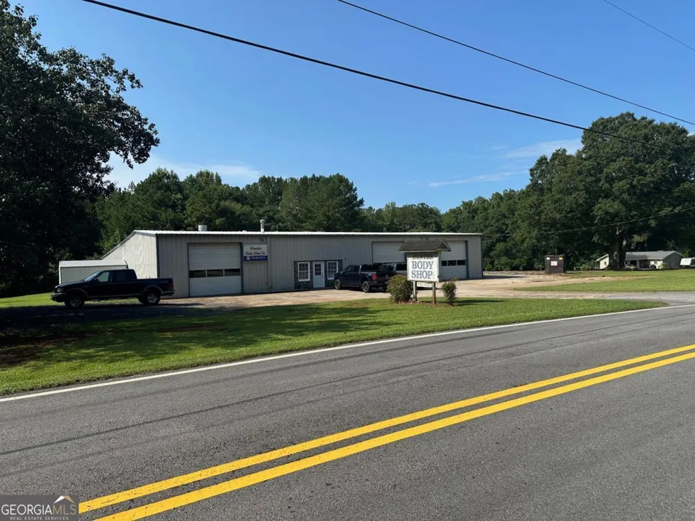 890 Sleepy Hollow RD Powder Springs, GA 30127