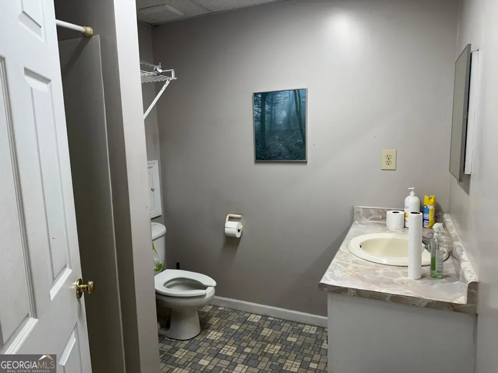 890 Sleepy Hollow RD Powder Springs, GA 30127